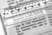 Lineal mit Zeilenlupe